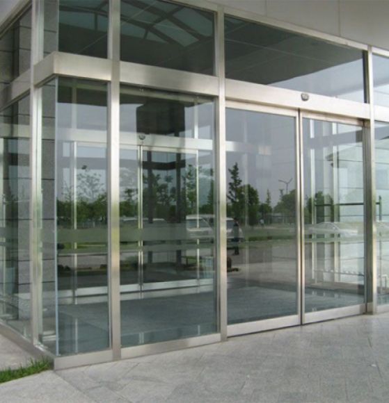 Cửa nhôm - Cửa cuốn
