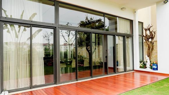 Cửa nhôm - Cửa cuốn