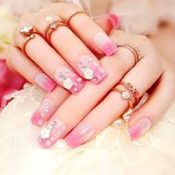 Làm nail