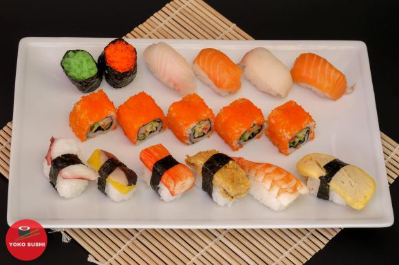 nhà hàng sushi