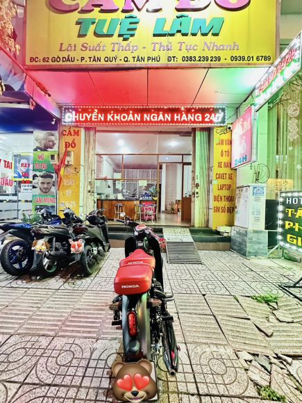 cửa hàng mỹ phẩm