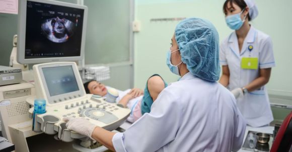 Chăm sóc mẹ và bé