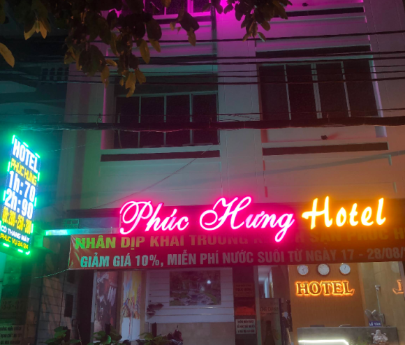 Khách sạn