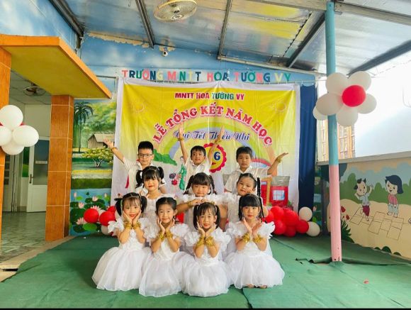 Mầm non