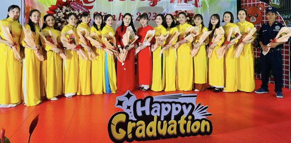 Mầm non