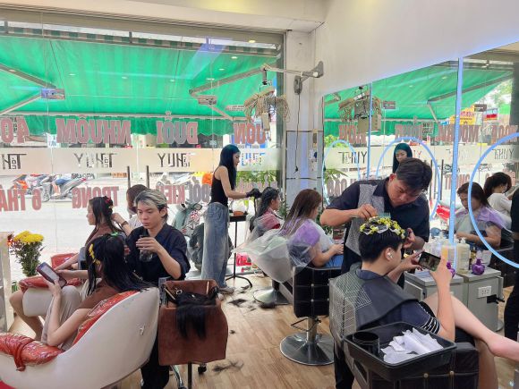 Salon làm tóc - Cắt tóc nam