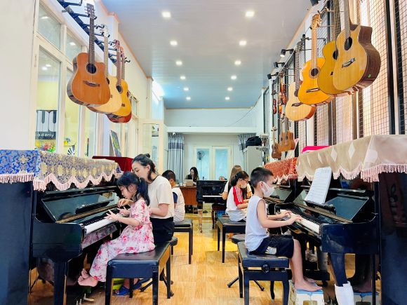 Nhạc cụ - Nhạc sống - Khoá học âm nhạc