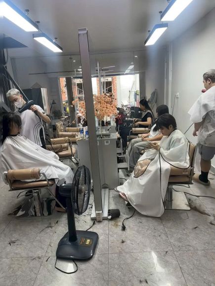 Salon làm tóc - Cắt tóc nam
