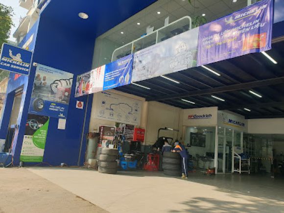 Ô tô - Xe máy - Garage