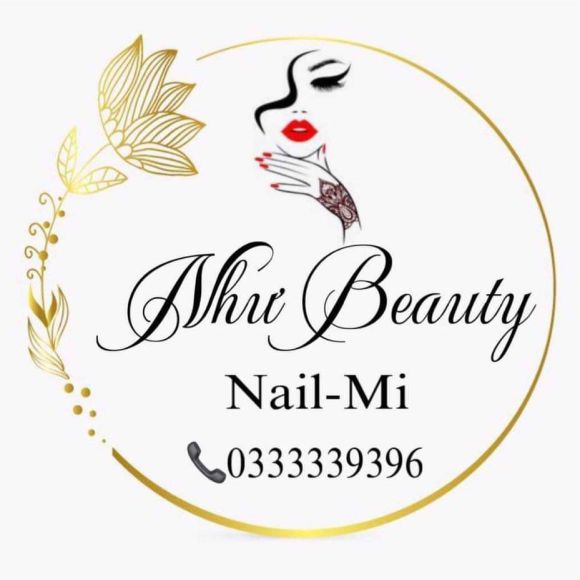 Làm nail