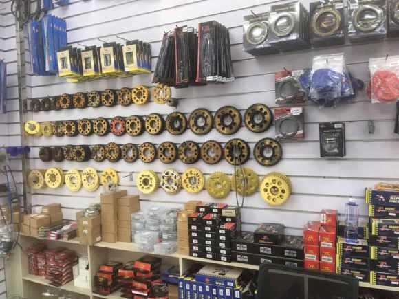 Phụ tùng xem máy