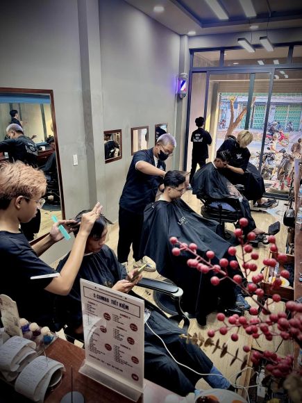 Salon làm tóc - Cắt tóc nam