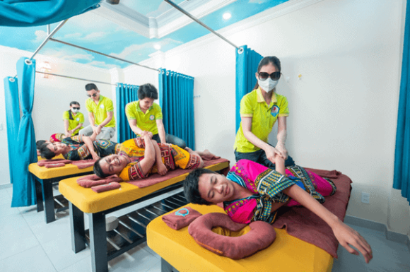 massage khiếm thị