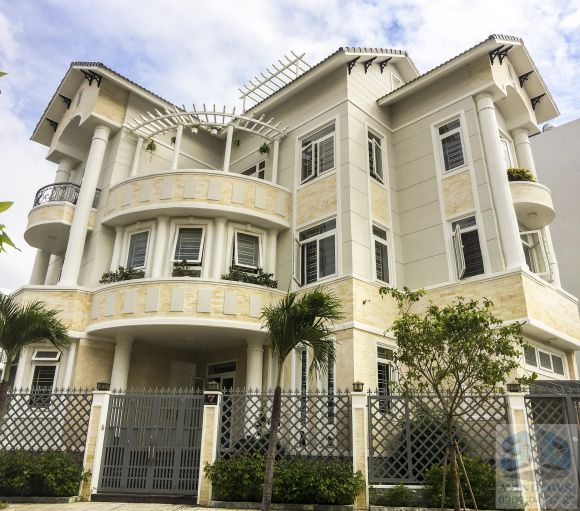 Cửa nhôm - Cửa cuốn