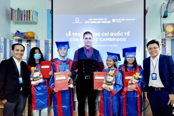chương trình học CAMBRIDGE