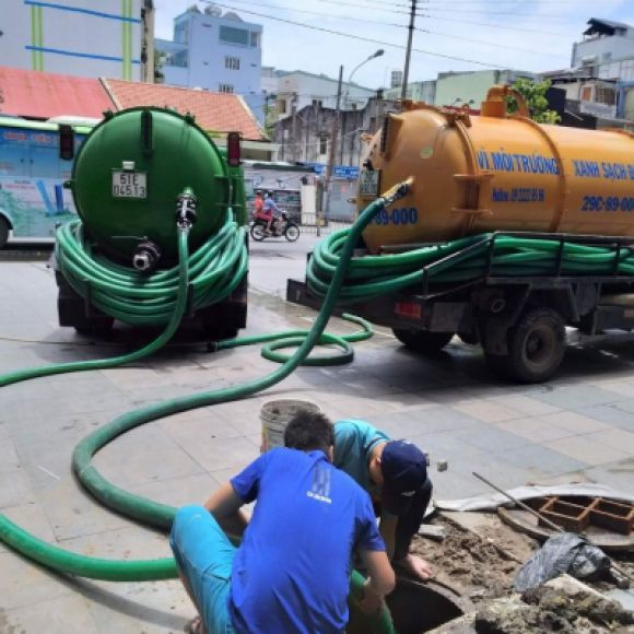 Hút hầm cầu