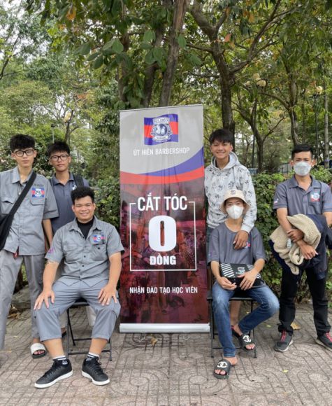 Salon làm tóc - Cắt tóc nam