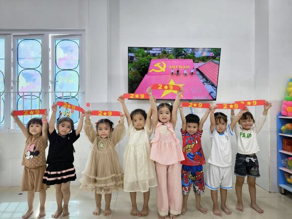 Mầm non