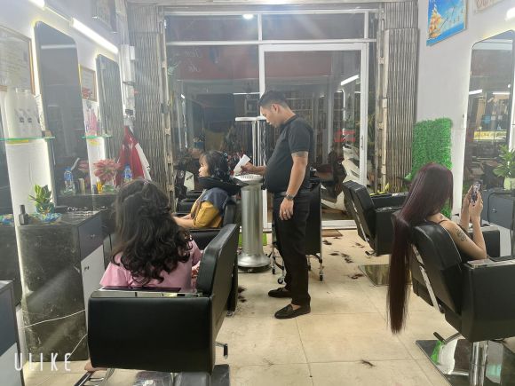 Salon làm tóc - Cắt tóc nam