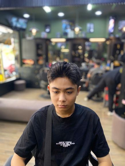 Salon làm tóc - Cắt tóc nam