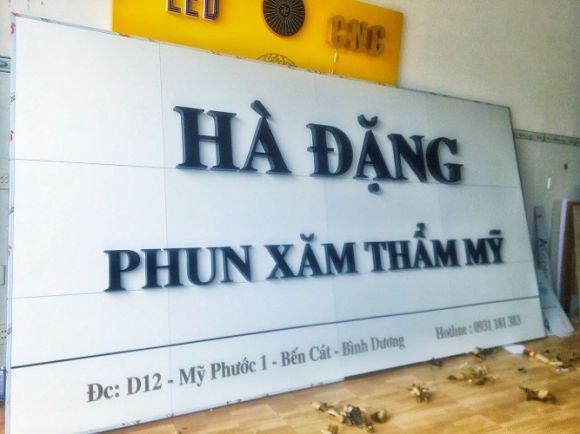 Thiết kế và thi công quảng cáo