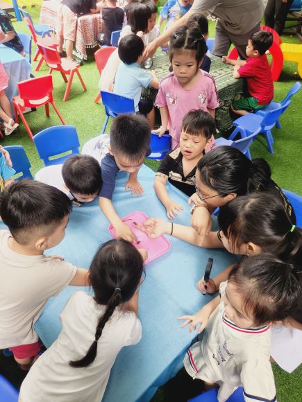Mầm non