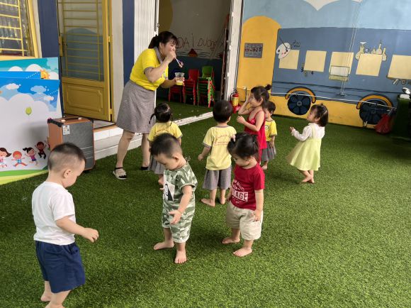 Mầm non