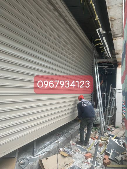Cửa nhôm - Cửa cuốn
