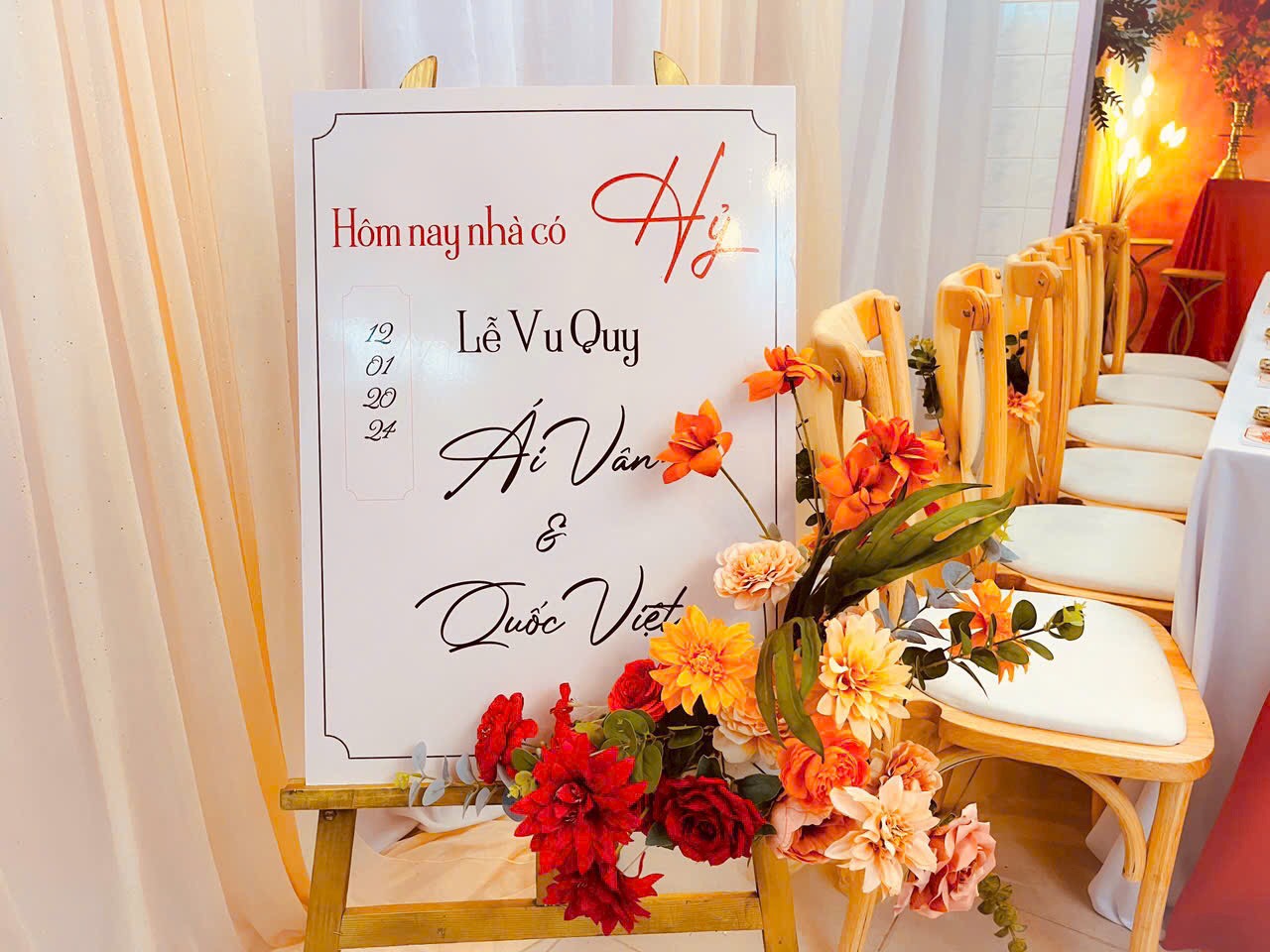 Tìm hiểu về trang trí gia tiên