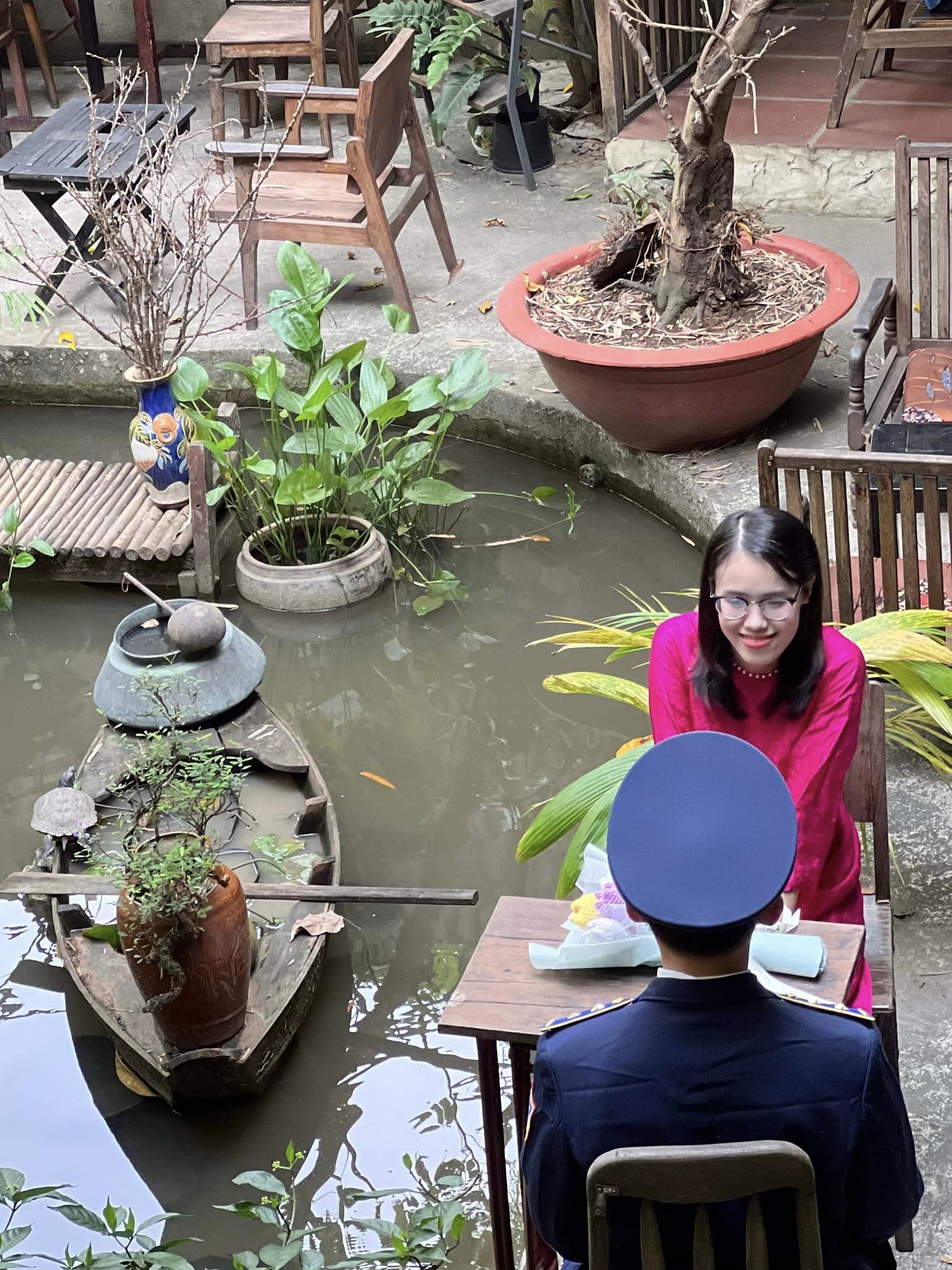 Tiệm Cà Phê Tĩnh 4