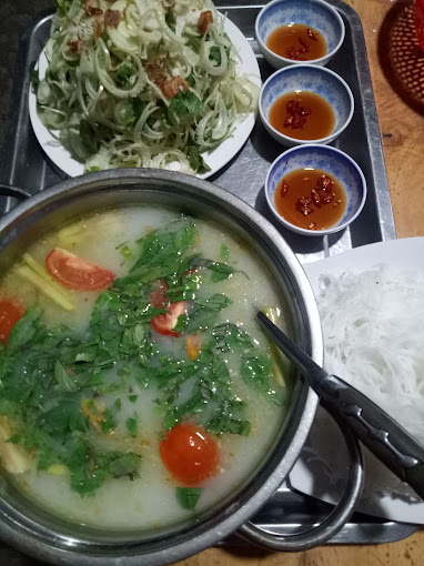 Tìm Lại Nét Bình Dị Truyền Thống Tại Quán Ăn 