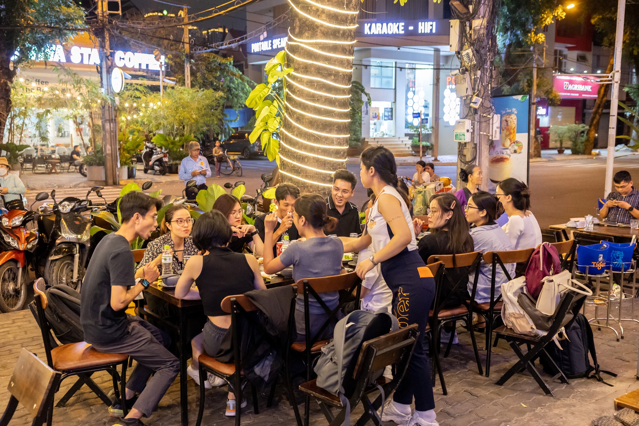 Khám Phá 3 Quán Beer Đỉnh Cao Không Thể Bỏ Qua Tại Quận 7