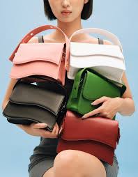 Top 3 Cửa Hàng/Công Ty Kinh Doanh Túi Xách Uy Tín Tại Việt Nam – Lựa Chọn Đáng Tin Cậy 2026