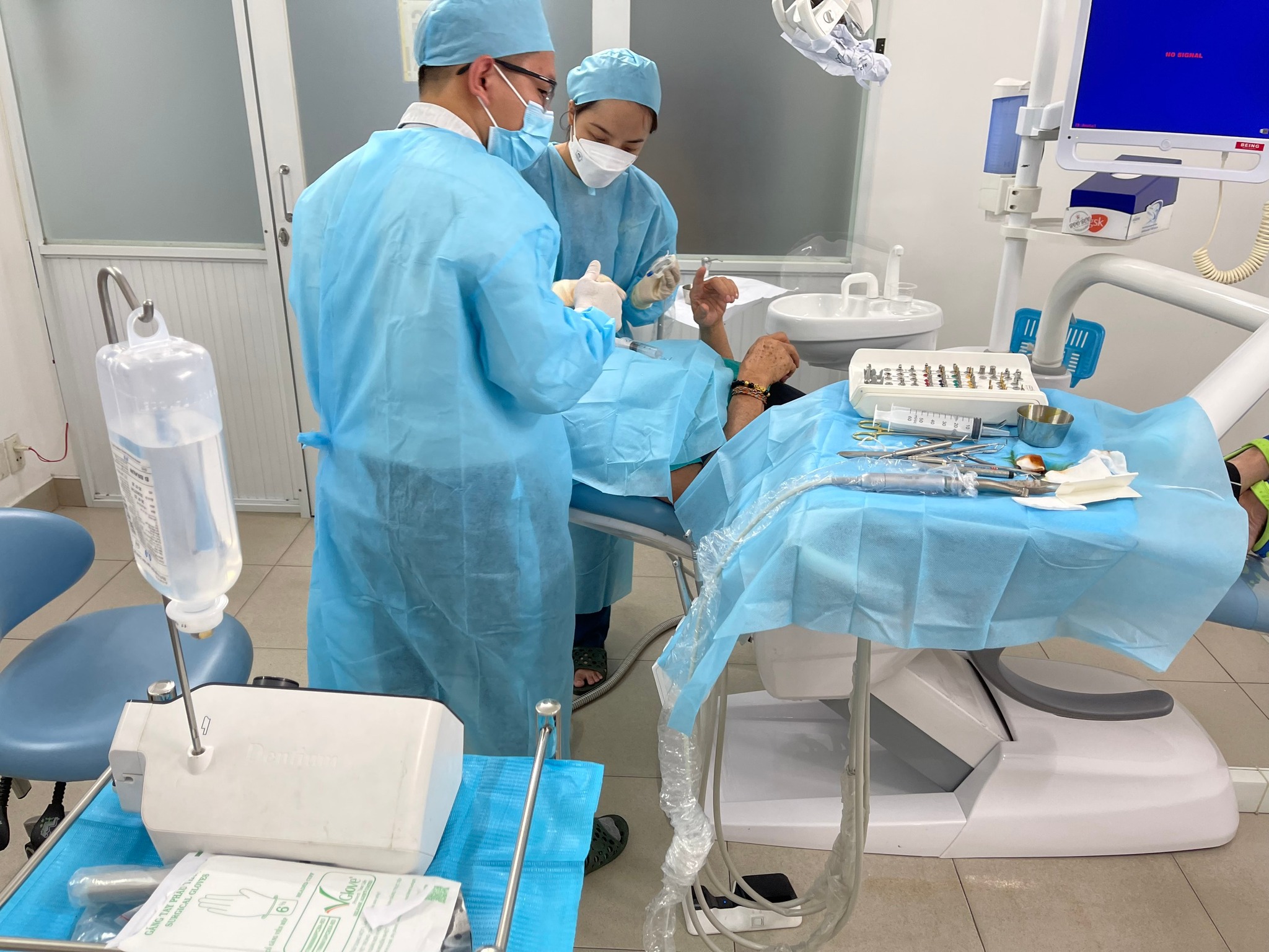 Top 3 Nha Khoa Tân Bình - Sở Hữu Trang Thiết Bị Và Công Nghệ Hàng Đầu