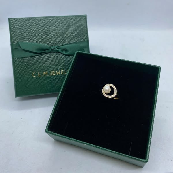 Nhẫn Ngọc Trai – Gửi Gắm Yêu Thương Trong Một Thiết Kế Sang Trọng