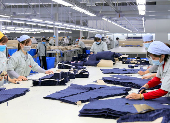 Top 3 Đơn Vị Sản Xuất May Mặc Uy Tín, Chất Lượng Hàng Đầu Tại TP.HCM
