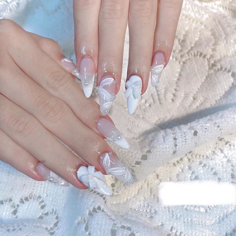 Top 3 Tiệm Làm Nail Uy Tín, Chất Lượng Tại Quận Tân Phú, TP.HCM