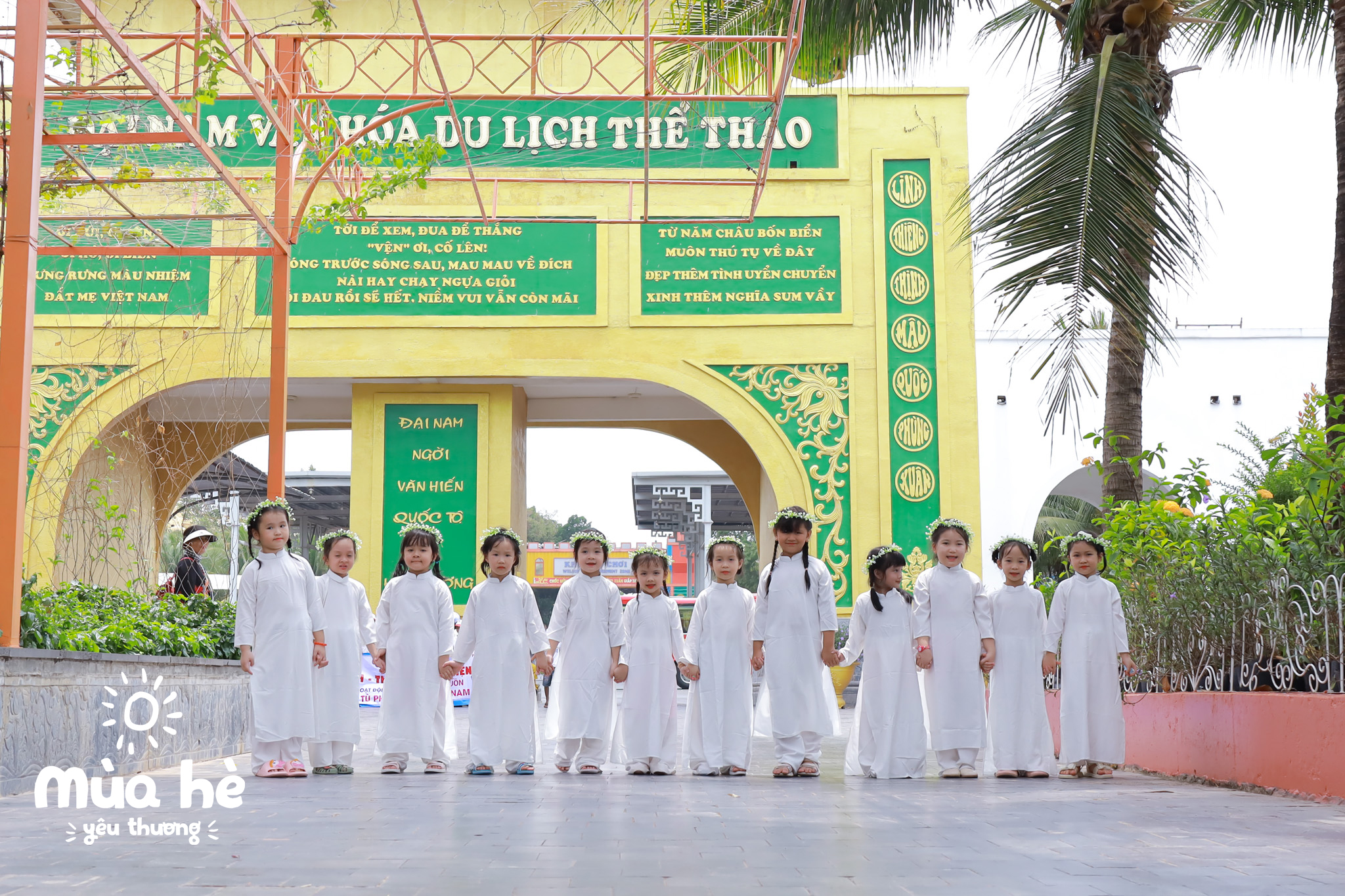 Khám Phá Thế Giới Của Bé Tại Trường Mầm Non Trăng Vàng