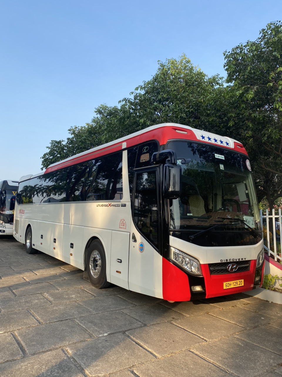 thuê xe du lịch giá tốt tại Hồ Chí Minh