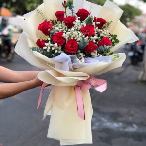 Hoa Và Cuộc Sống: Kết Nối Cảm Xúc Qua Những Bông Hoa Tươi Thắm