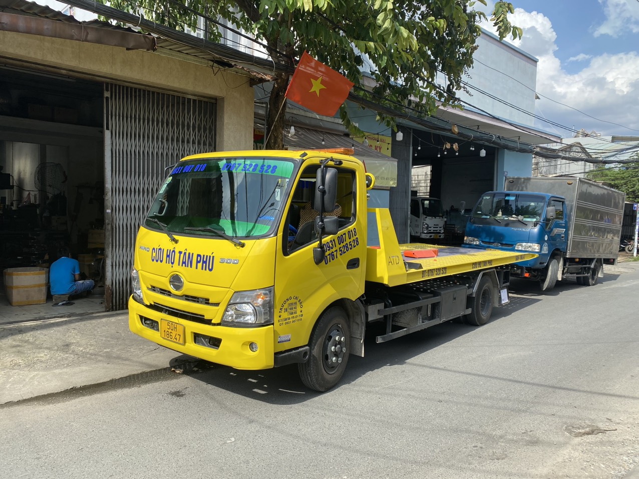 TOP 3 ĐƠN VỊ CỨU HỘ GIAO THÔNG Ô TÔ 24/7 UY TÍN, CHẤT LƯỢNG TẠI QUẬN TÂN PHÚ, TP.HCM