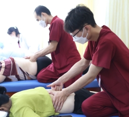 Top đơn vị chuyên châm cứu bấm huyệt chất lượng quận tân bình