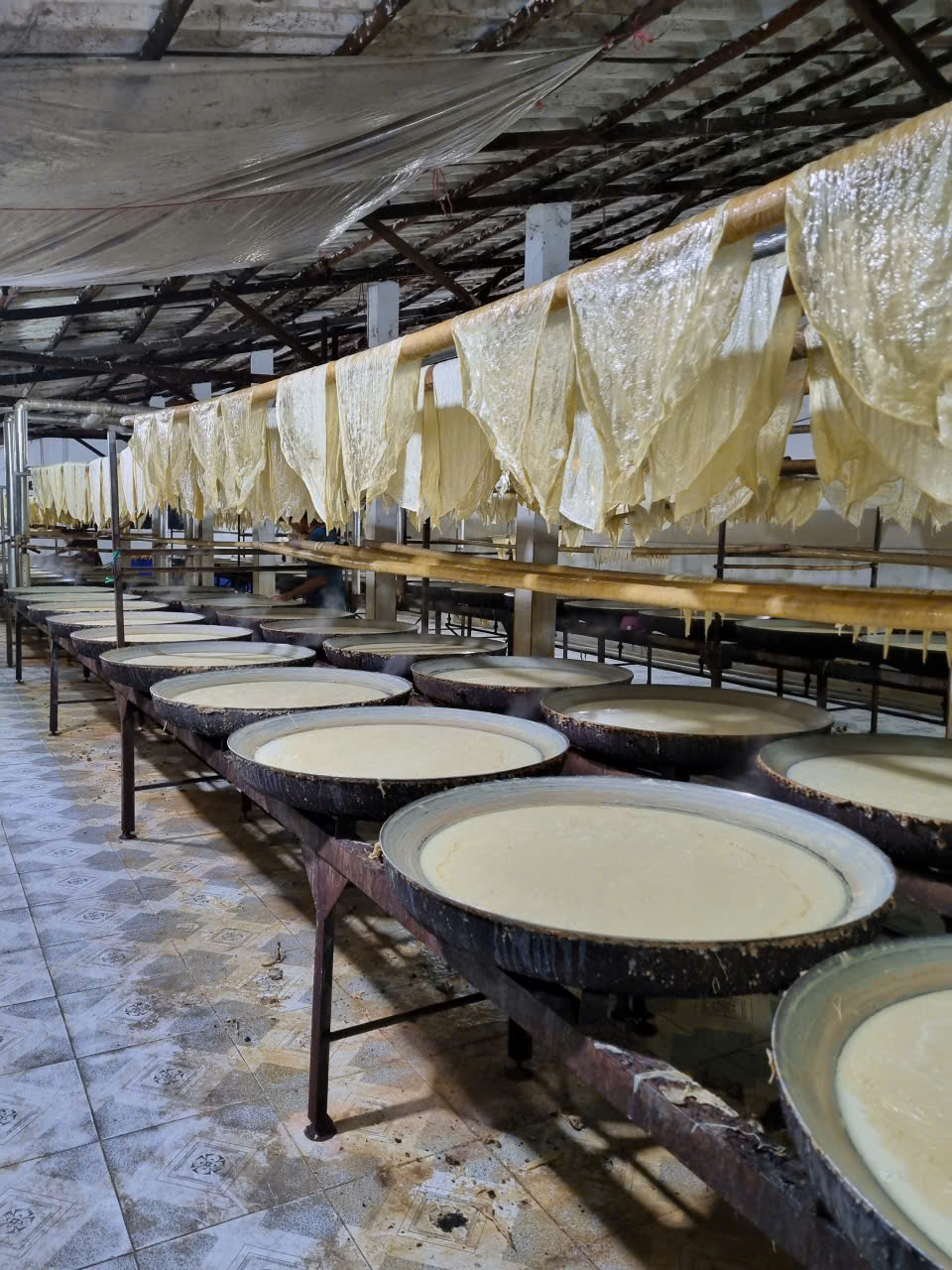 Top 3 đơn vị cung cấp dây chuyền sản xuất chế tạo tàu hủ ky bằng hơi nước uy tín