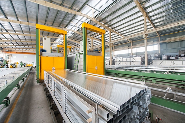 Top 3 Công Ty Sản Xuất Nhôm Uy Tín Nhất Hiện Nay – Đại Tân Thành Dẫn Đầu