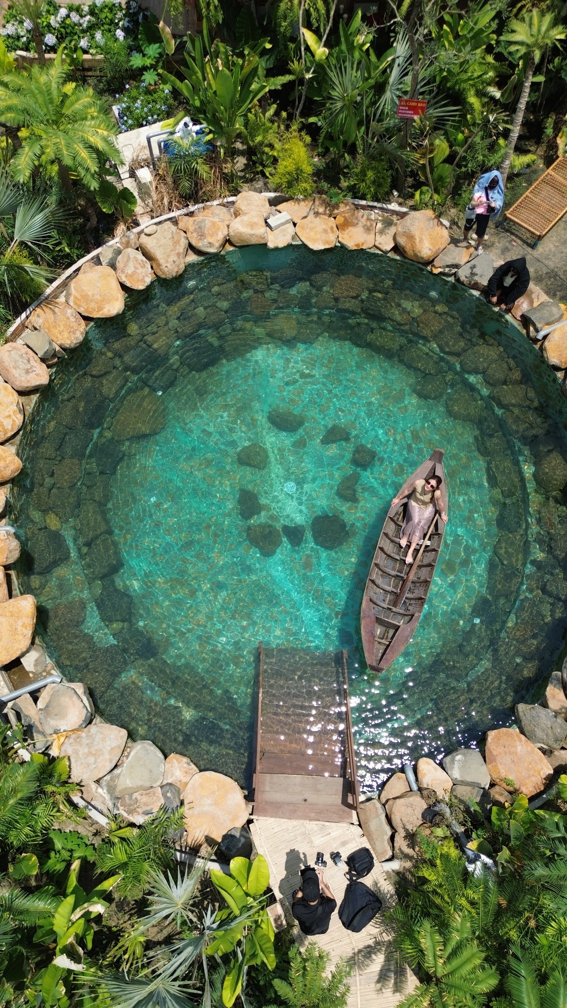 Top 3 Quán Cà Phê View Đẹp Nhất Quận 2 - Trải Nghiệm Thư Giãn Giữa Lòng Sài Gòn