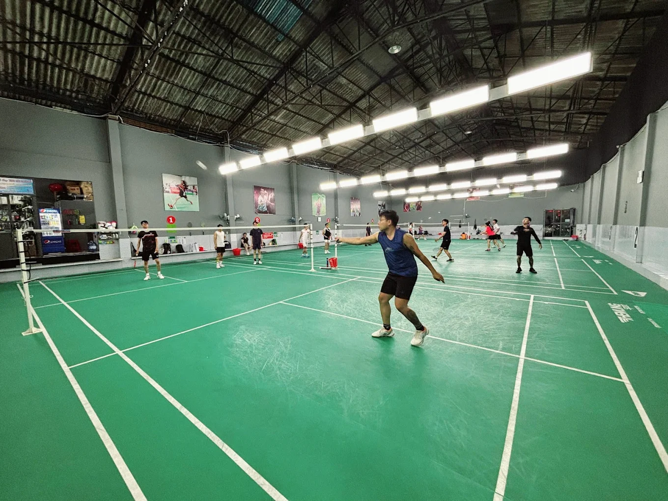 Top 3 Sân Cầu Lông Chất Lượng Quận 8 – Không Gian Chuẩn, Trải Nghiệm Đỉnh Cao