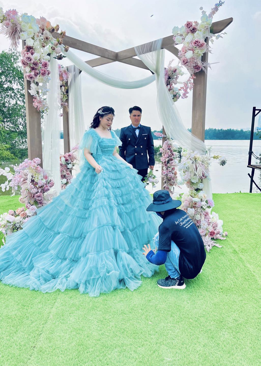 áo cưới hoàng gia