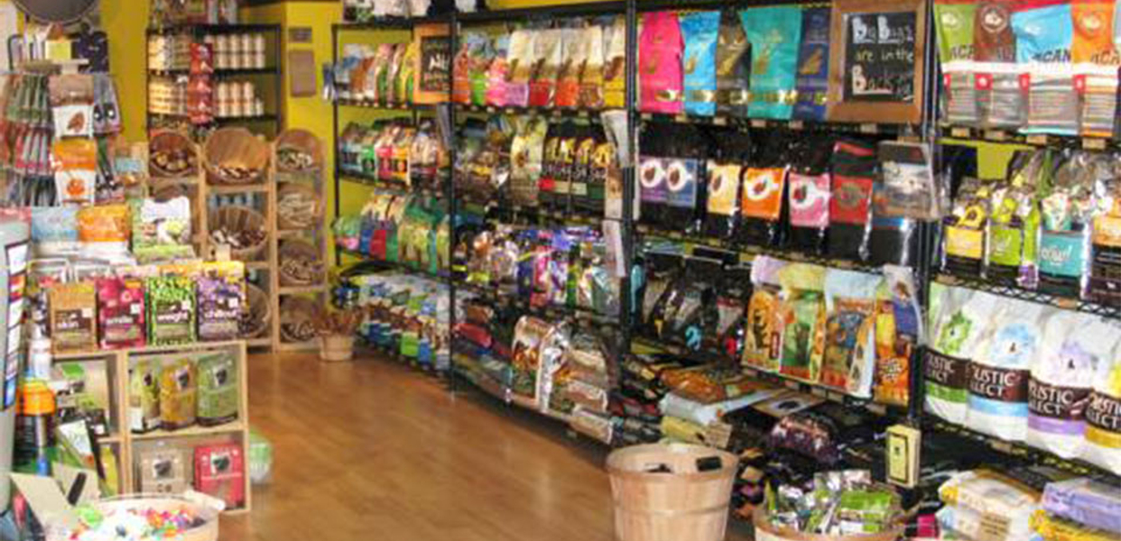 Top 3  Cửa hàng bán thức ăn cho thú cưng, Pet Shop  hàng đầu Thành phố Hồ Chí Minh