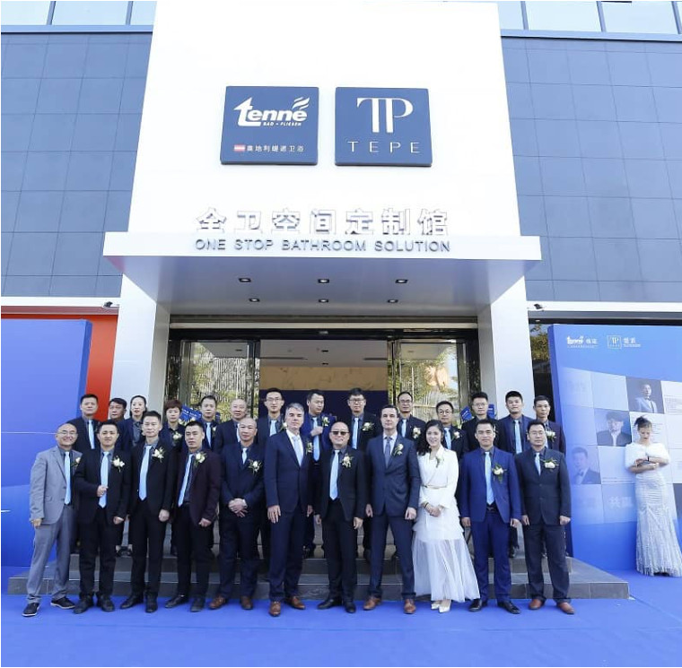 TOP  SHOWROOM TRUNG BAY CAO CAP NHAT TP HCM