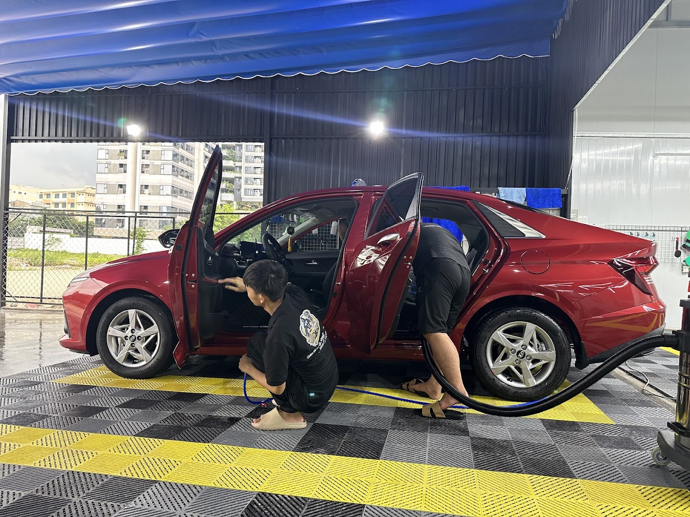 KONG Detailing – Nâng Tầm Trải Nghiệm Chăm Sóc Xe Tại Hồ Chí Minh